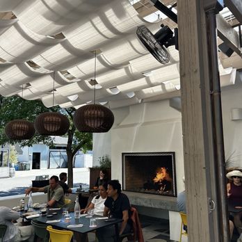 Acorn Cafe - Breakfast & Brunch Near Me - Healdsburg, California