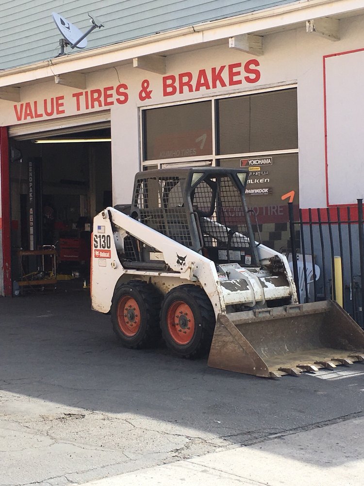 VALUE TIRE & BRAKE Updated August 2024 34 Photos & 25 Reviews 19729 Sherman Way, Los