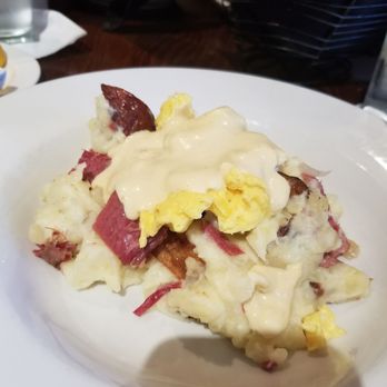 Murphy's - Corned beef hash with scrambled eggs - American Near Me - Atlanta, Georgia Murphy's - Corned beef hash with scrambled eggs - American Near Me - Atlanta, Georgia