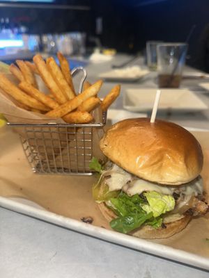 Five Iron Golf by null