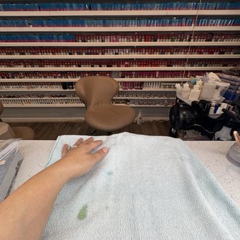 Busy Bee Nails&spa - Manicure area - Nail Salons Near Me - Manteca, California Busy Bee Nails&spa - Manicure area - Nail Salons Near Me - Manteca, California
