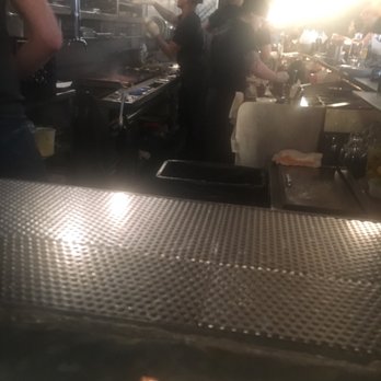 Au Cheval - Kitchen - Bars Near Me - Chicago, Illinois