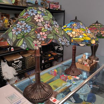 FourLeaf Thrift Store - Thrift Stores Near Me - Copiague, New York