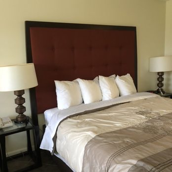 Geneva wells Inn - Comfy bed - Hotels Near Me - Lake Geneva, Wisconsin Geneva wells Inn - Comfy bed - Hotels Near Me - Lake Geneva, Wisconsin