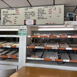 Four Seasons Donuts