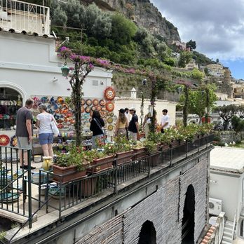 Amalfi Coast - I'm right here n Yelp cops tell me I'm too far?   Come on man ‍ - Hotels Near Me - Amalfi, SA