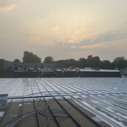 JLuna Roofing