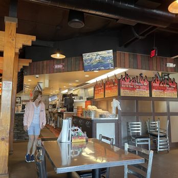 Phil's BBQ - Interior - Barbeque Near Me - San Diego, California Phil's BBQ - Interior - Barbeque Near Me - San Diego, California