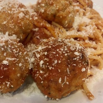 Il Pavone - Nom nom - Italian Near Me - Walnut Creek, California Il Pavone - Nom nom - Italian Near Me - Walnut Creek, California