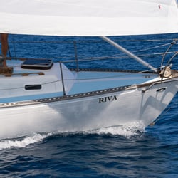Kohala Sail & Sea - Another amazing shot of Riva's bow, courtesy of Ethan Tweedie.