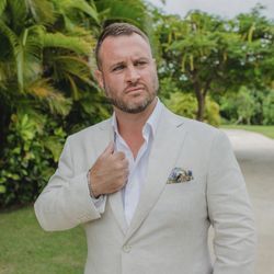 Ernesto Custom Clothiers