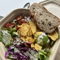 Guacamole Greens Salad