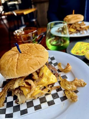 Lonely Siren by null