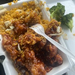 No 1 Chinese Restaurant - General Tso w/ chicken fried rice