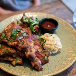 Restaurant Tight