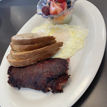 Eggs Up Grill - Founder's Hash & Eggs - Breakfast & Brunch Near Me - Winter Garden, Florida