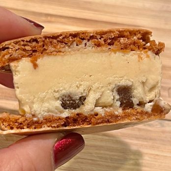 Macadons - Macarons Near Me - Renton, Washington Macadons - Macarons Near Me - Renton, Washington