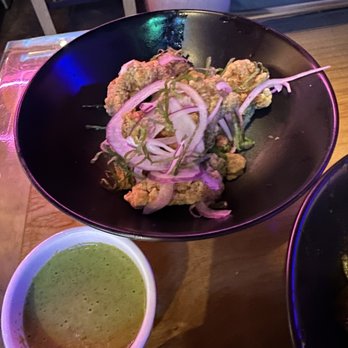 Lucky Robot Restaurant - Chicken Karaage - Sushi Bars Near Me - Austin, Texas Lucky Robot Restaurant - Chicken Karaage - Sushi Bars Near Me - Austin, Texas