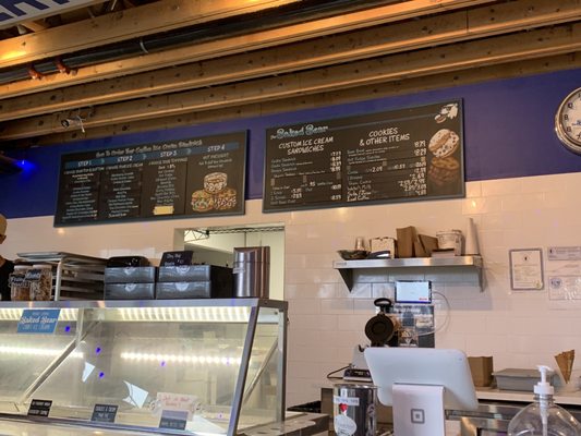 The Baked Bear by null