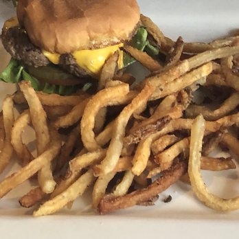 Foundry Kitchen and Bar - Gastropubs Near Me - Elyria, Ohio