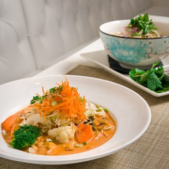 Saigon Xua - Saigon curry noodles - fillet of salmon, seasonal vegetables, qung noodles - Vietnamese Near Me - Vancouver, British Columbia Saigon Xua - Saigon curry noodles - fillet of salmon, seasonal vegetables, qung noodles - Vietnamese Near Me - Vancouver, British Columbia