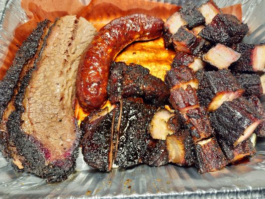 Gonzo’s Smokehouse & BBQ by null