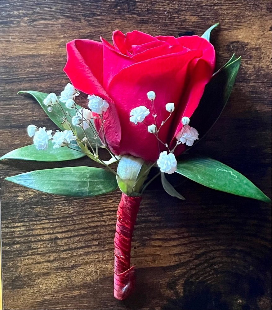 PILOT MOUNTAIN FLOWER SHOP Updated October 2024 129 Shoals Rd