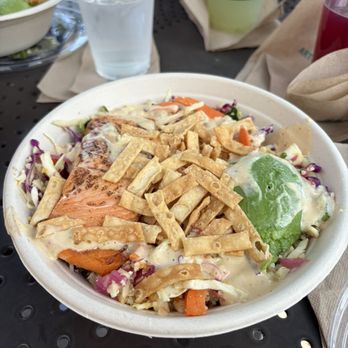 Chopt Creative Salad Co. - Salmon Avocado Bowl - Salad Near Me - Annapolis, Maryland