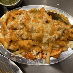 Karahi Point - Butter Chicken Poutine - are you KIDDING me??!! Chicken was SO tender and delicious - SO GOOD!!!