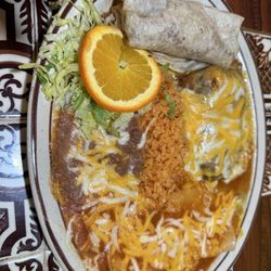 Toños Restaurant - Combo with Chile relleno, cheese enchilada and beef burrito