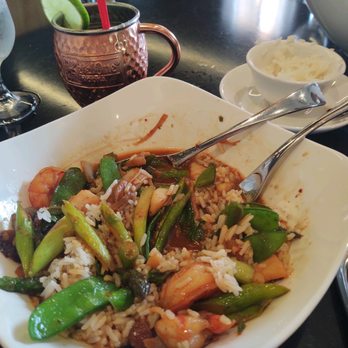 Siam Marina - Asparagus Lover with Scallops and Shrimp - Bars Near Me - Tinley Park, Illinois Siam Marina - Asparagus Lover with Scallops and Shrimp - Bars Near Me - Tinley Park, Illinois