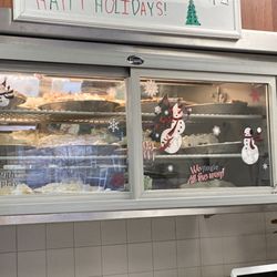 Blue's Cafe - Pie cooler