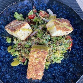 Beeside Balcony - Tofu quinoa - Mediterranean Near Me - Del Mar, California Beeside Balcony - Tofu quinoa - Mediterranean Near Me - Del Mar, California