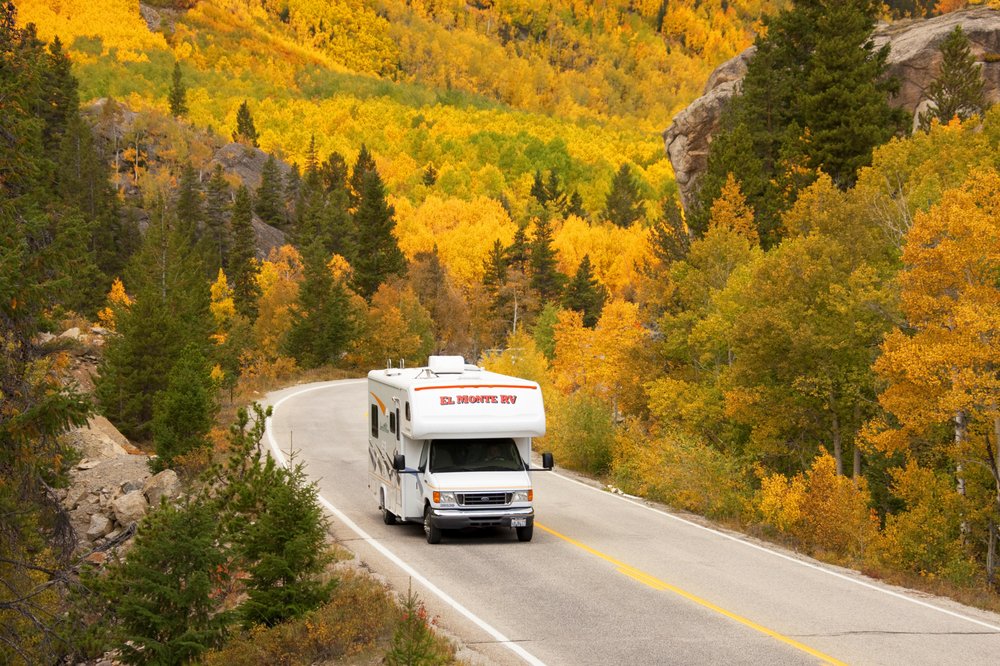 EL MONTE RV RENTALS Updated September 2024 21W700 North Ave, Glen