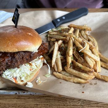 New York Beer Project - Nashville Hot Chicken Sandwich - Gastropubs Near Me - Victor, New York New York Beer Project - Nashville Hot Chicken Sandwich - Gastropubs Near Me - Victor, New York
