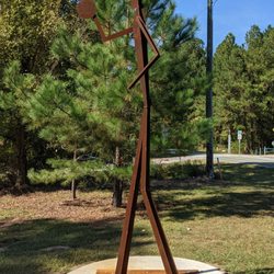 New Hope Disc Golf course - Love the sculptures throughout the course.
