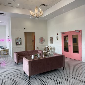 Beignets & Brew - Coffee & Tea Near Me - Orlando, Florida Beignets & Brew - Coffee & Tea Near Me - Orlando, Florida