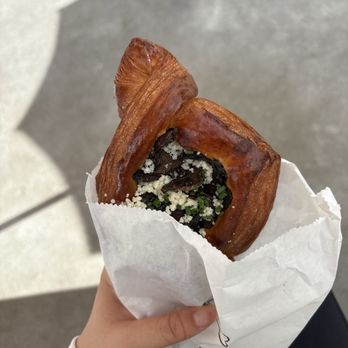 Fondry - Mushroom danish - Cafes Near Me - Los Angeles, California