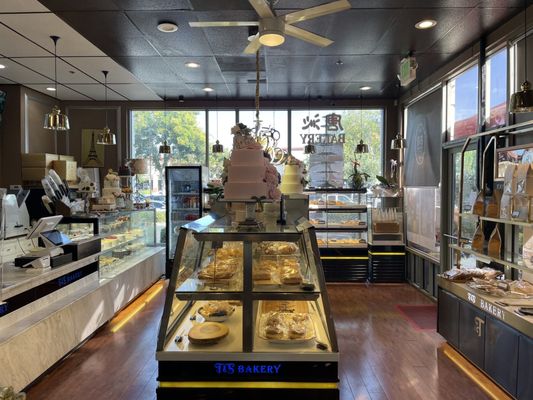 T & 5 Bakery Cafe by null