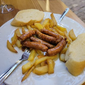 la Nueva Bodega Meson Andaluz - Sausage - Spanish Near Me - Granada, GR la Nueva Bodega Meson Andaluz - Sausage - Spanish Near Me - Granada, GR