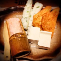 温野菜 - Chicken starch balls, tofu, and bamboo roll plate