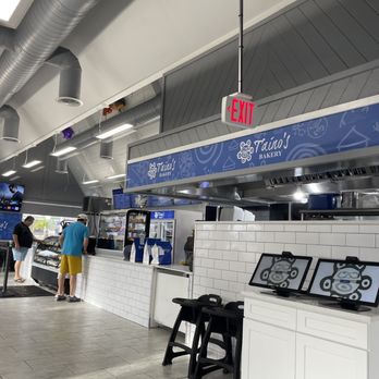 Taino's Bakery & Deli - Bakeries Near Me - Casselberry, Florida Taino's Bakery & Deli - Bakeries Near Me - Casselberry, Florida