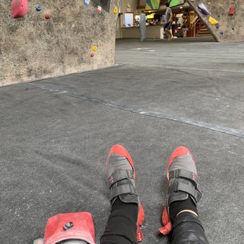 Bridges Rock Gym - Yoga Near Me - El Cerrito, California