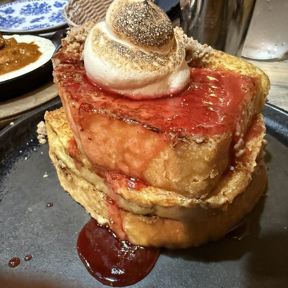 Luella's Southern Kitchen - French Toast - Southern Near Me - Chicago, Illinois Luella's Southern Kitchen - French Toast - Southern Near Me - Chicago, Illinois