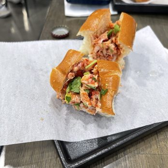 Butcher & Booze - "Sample" mini lobster roll - Butcher Near Me - Glendale, California Butcher & Booze - "Sample" mini lobster roll - Butcher Near Me - Glendale, California