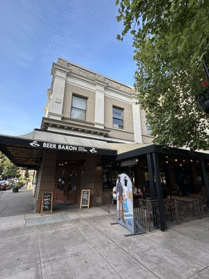 Beer Baron Bar & Kitchen by null