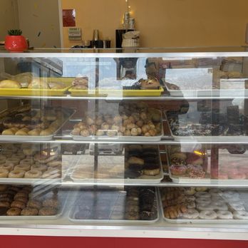 Douglas Donuts - Display Vase of Donuts - Donuts Near Me - Hiram, Georgia
