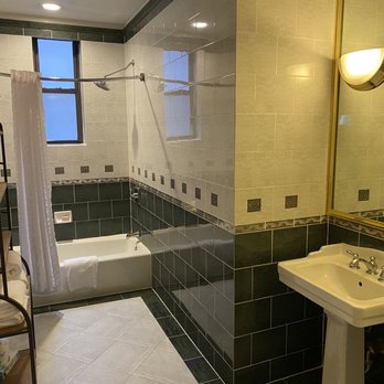 Casablanca Hotel - Premium king enormous bathroom - Hotels Near Me - New York, New York Casablanca Hotel - Premium king enormous bathroom - Hotels Near Me - New York, New York