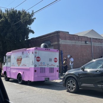 Just Luv Creamery - a pink ice cream truck - Ice Cream & Frozen Yogurt Near Me Just Luv Creamery - a pink ice cream truck - Ice Cream & Frozen Yogurt Near Me