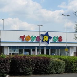 Toys 'R' Us - Entrance